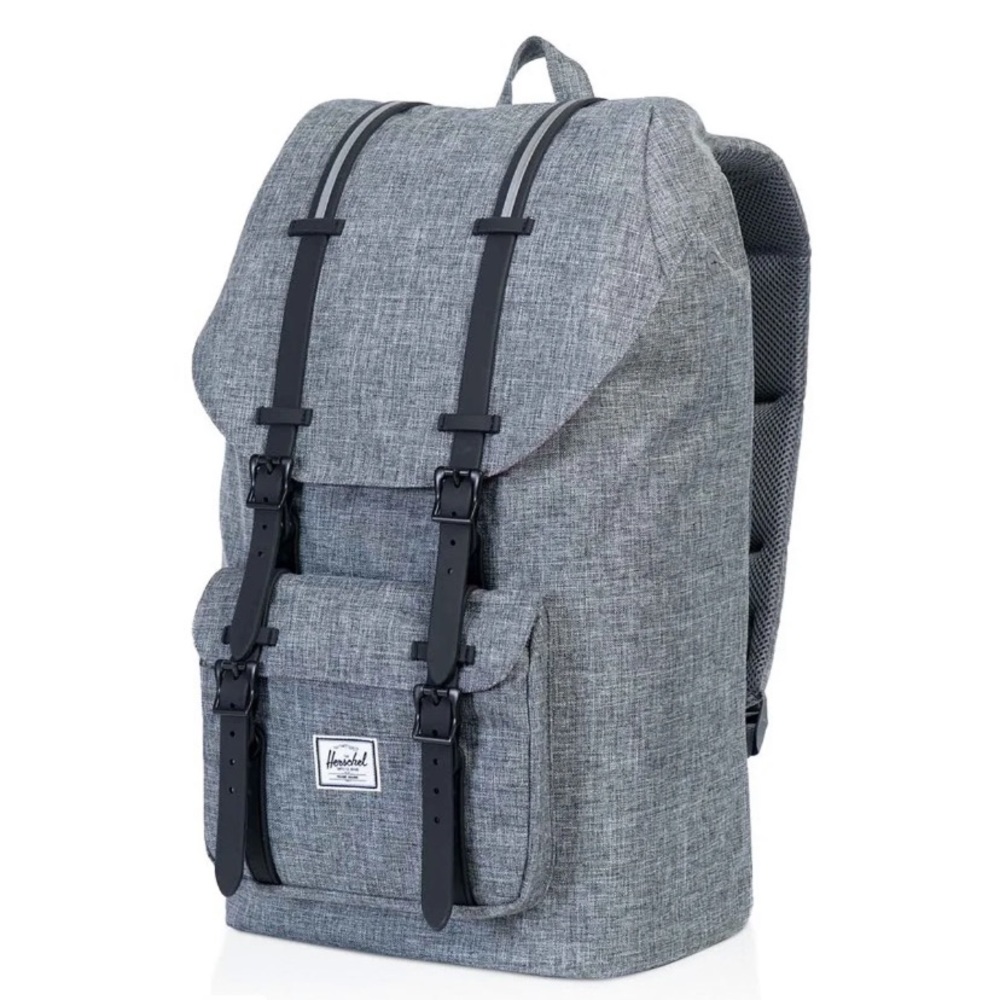 ❌Sold❌ Herschel little america bag (large)